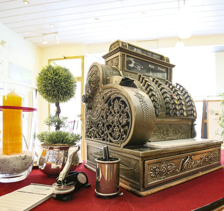 Unsere antike Ladenkasse von 1895