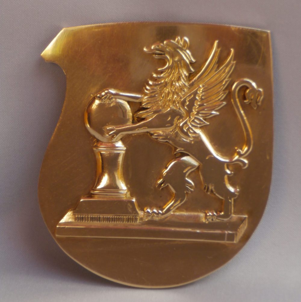 "Der Greif" Reliefgravur