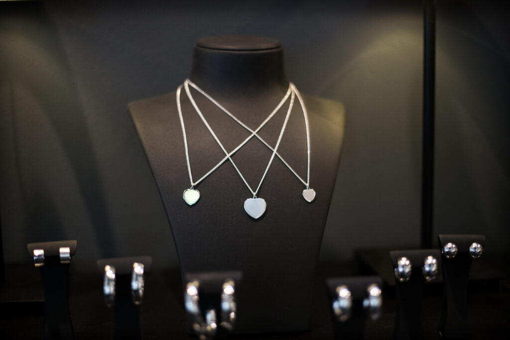 Silberschmuck 8 Zeitlose Eleganz- 925 Sterling Silberschmuck der immer passt.